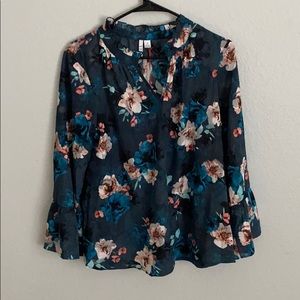 ELLE Floral Blouse